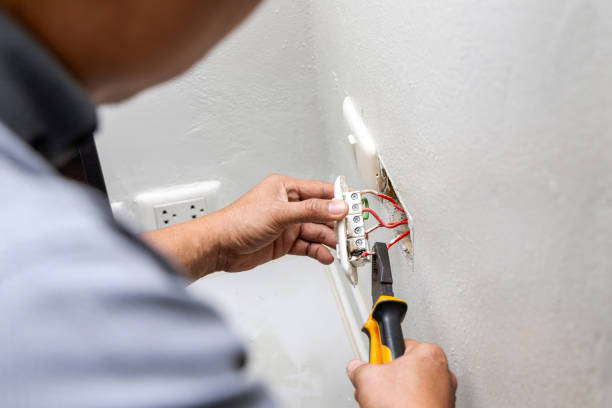 Best Electrical Repair Services  in Macdonnell Heights, NY